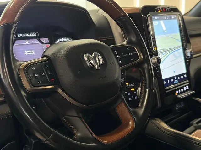 Dodge Ram Van