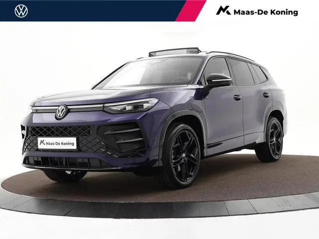 Volkswagen Tayron R-Line Edition 1.5 eHybrid 272 PK 6 versn. DSG · Black Style Pakket · Panoramaschu...
