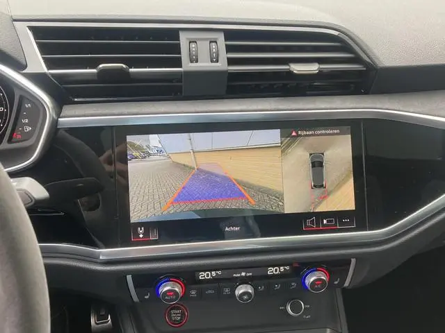 Audi RSQ3