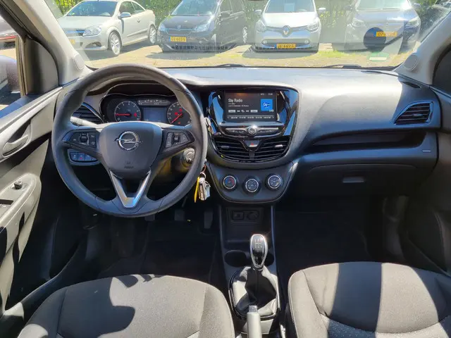 Opel KARL