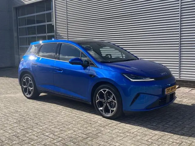BYD DOLPHIN