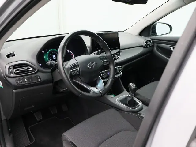 Hyundai i30 1.0 T-GDi MHEV Comfort Smart/ lage km/ zeer mooi!
