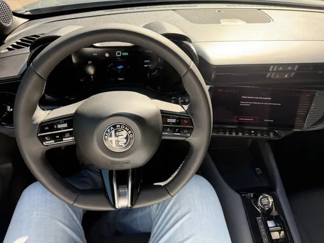 Alfa Romeo Junior