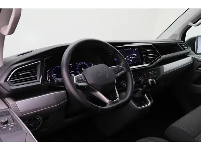 Volkswagen Transporter 2.0 TDI L2H1 28 Bulli 3-Zits, Virtual Cockpit, ACC, Side-Bars, Apple Carplay,...