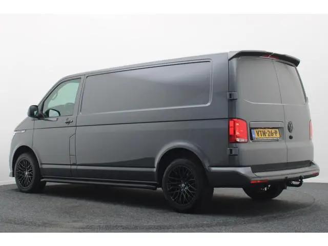 Volkswagen Transporter 2.0 TDI L2H1 28 Bulli 3-Zits, Virtual Cockpit, ACC, Side-Bars, Apple Carplay,...