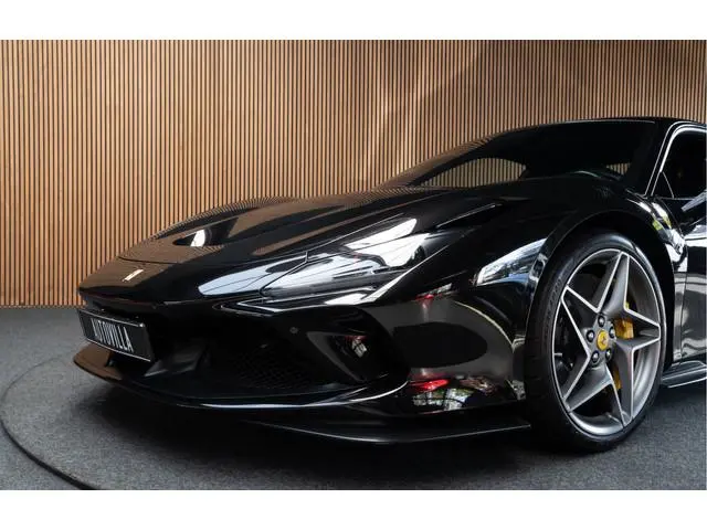 Ferrari F8 Tributo