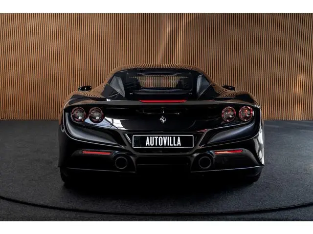 Ferrari F8 Tributo