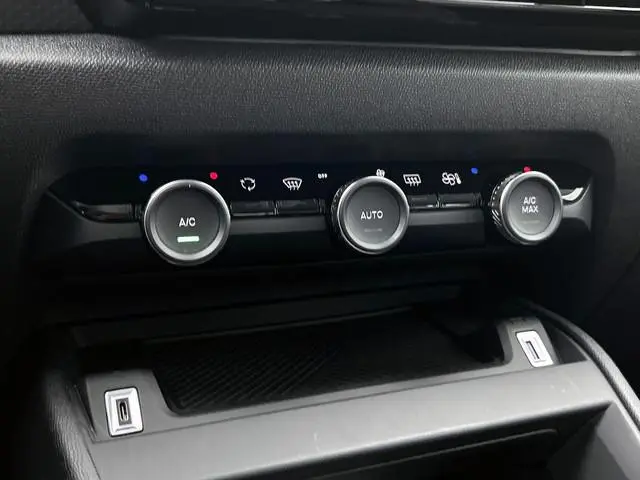 Citroën C4 X