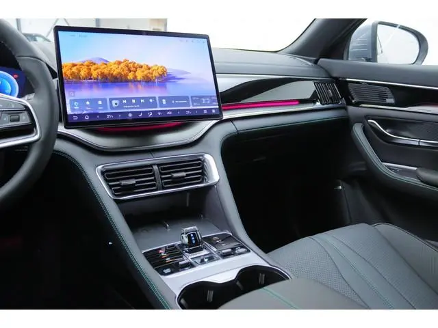 BYD SEAL U