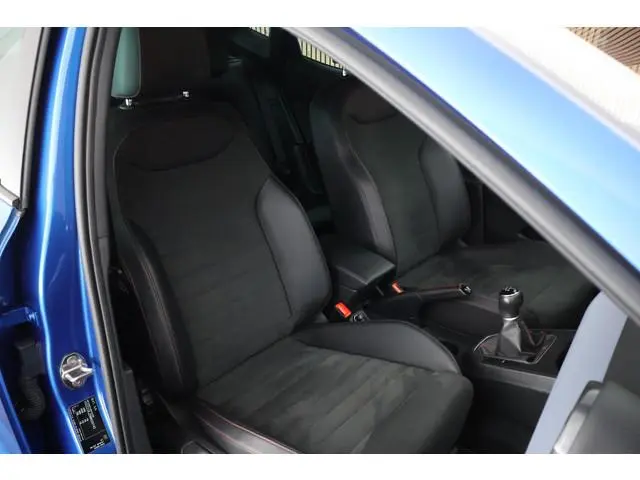 SEAT Ibiza 1.0 EcoTSI 95pk FR Business Intense Stoelverwarming Camera Virtual Cockpit LED Navigatie