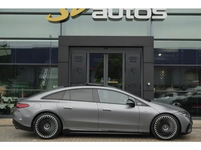 Mercedes-Benz EQS