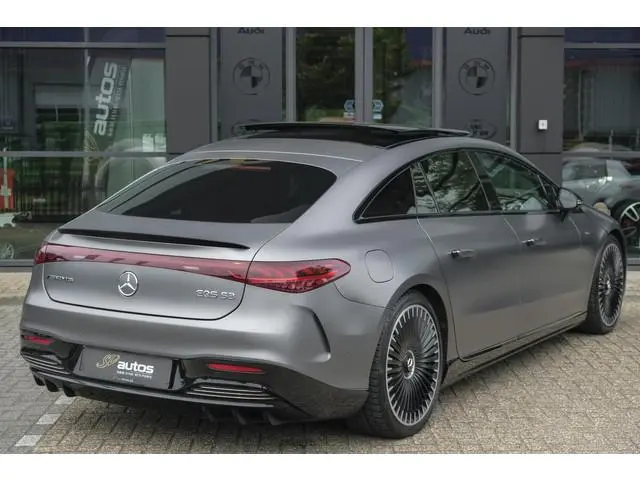 Mercedes-Benz EQS