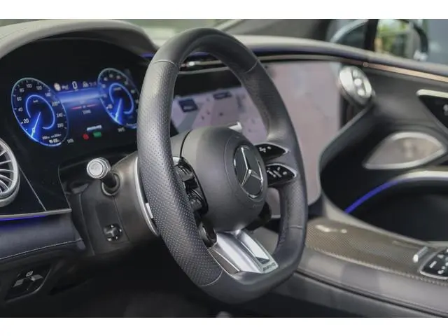 Mercedes-Benz EQS