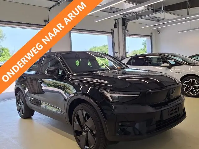 Volvo EC40 Twin Motor Ultra Black Edition 82 kWh SOH 96,9% | PANO | HK-AUDIO | 360° CAM