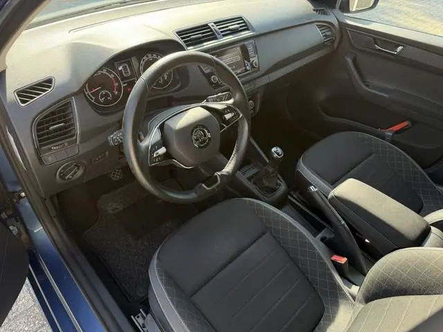 ŠKODA Fabia Combi 1.0 TSI Ambition / Cruise C. / Airco / Multimedia / Parkeersensor A./