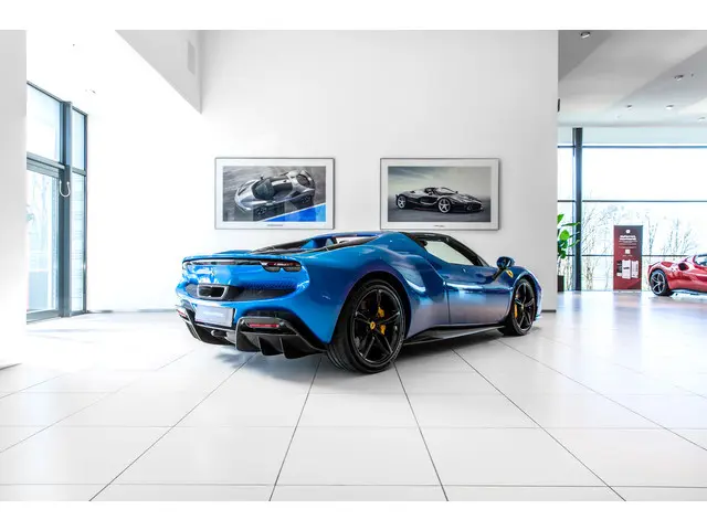 Ferrari 296 GTS ~Ferrari Munsterhuis~