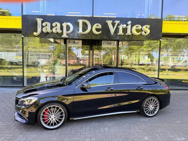 Mercedes-Benz CLA-klasse AMG 45 4MATIC 381PK
