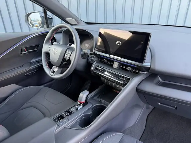 Toyota C-HR 2.0 Plug-in Hybrid 220 GR SPORT Première Edition | Alle opties | 12.000 km | 10 jr GARAN...