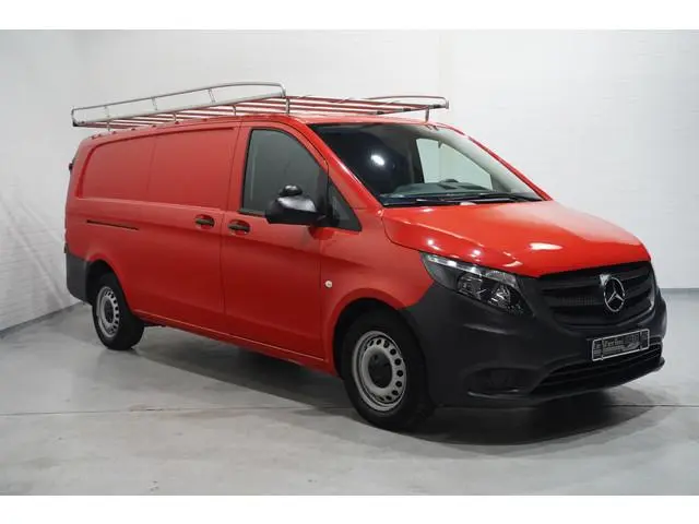 Mercedes-Benz Vito 114 CDI 136 pk Extra Lang Navi, Camera, Trekhaak NAP, Imperiaal met Trap, PDC V+A...