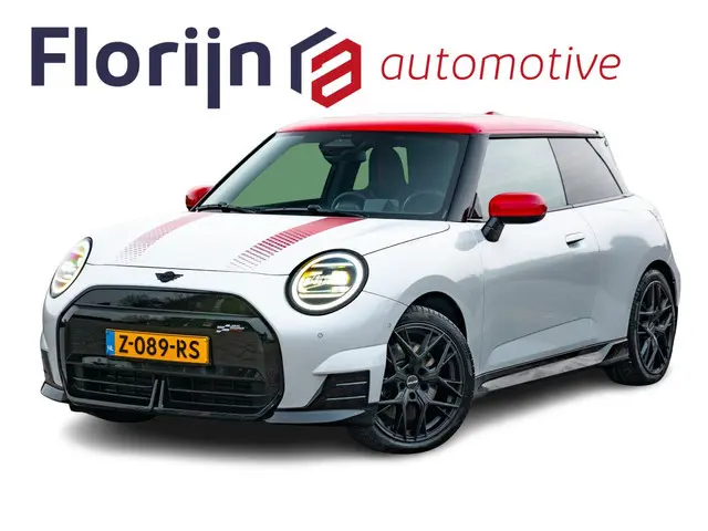 Mini Mini Cooper E John Cooper Works M 40.7 kWh | Panodak | Comfort Acces | RijAssistent | Hud | Dab...