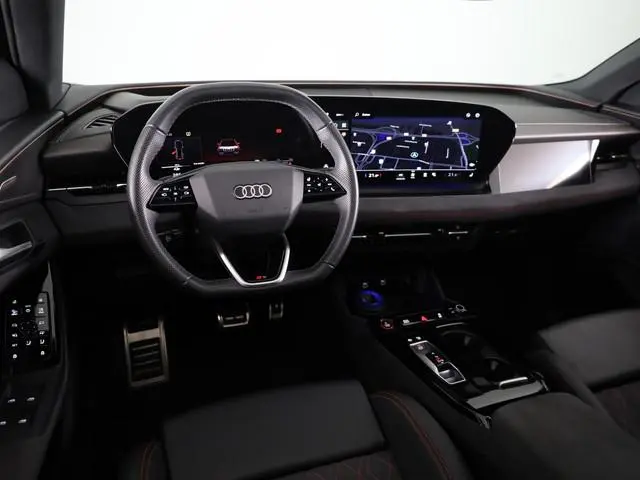 Audi SQ6 e-tron
