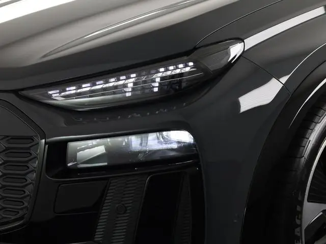 Audi SQ6 e-tron