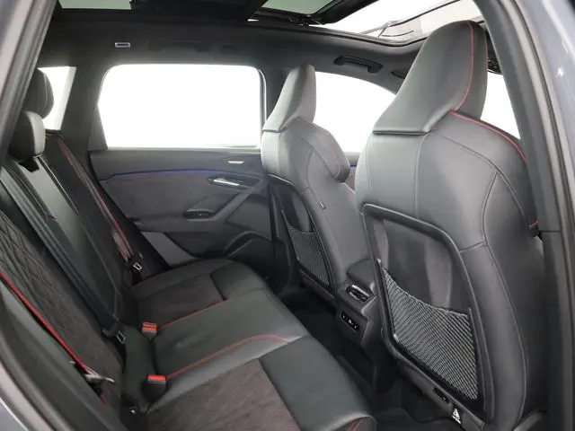 Audi SQ6 e-tron