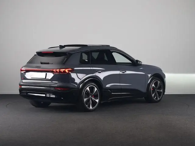 Audi SQ6 e-tron