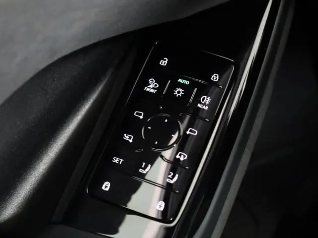 Audi SQ6 e-tron
