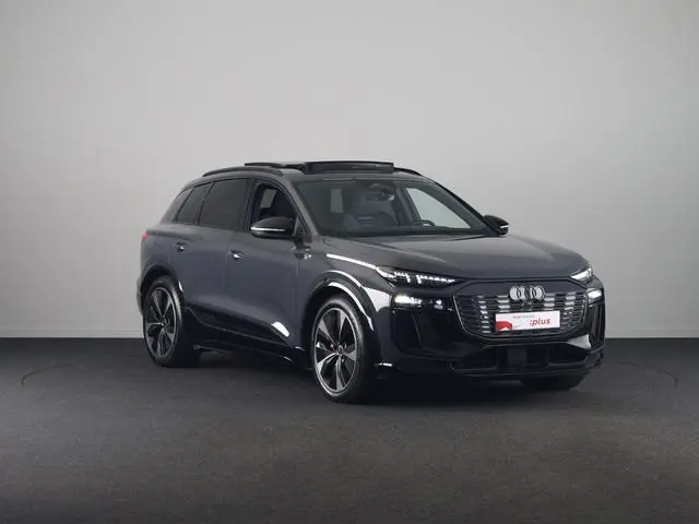 Audi SQ6 e-tron