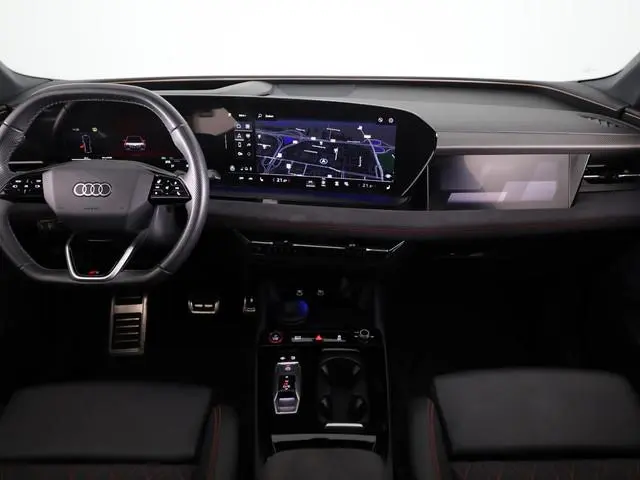Audi SQ6 e-tron