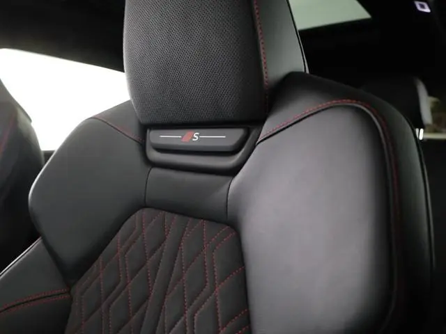 Audi SQ6 e-tron