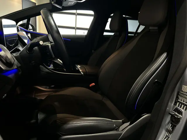 Mercedes-Benz EQE 350 4Matic AMG Line 89 kWh Distronic, Nightpakket, KeylGo