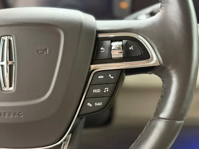 Lincoln Navigator