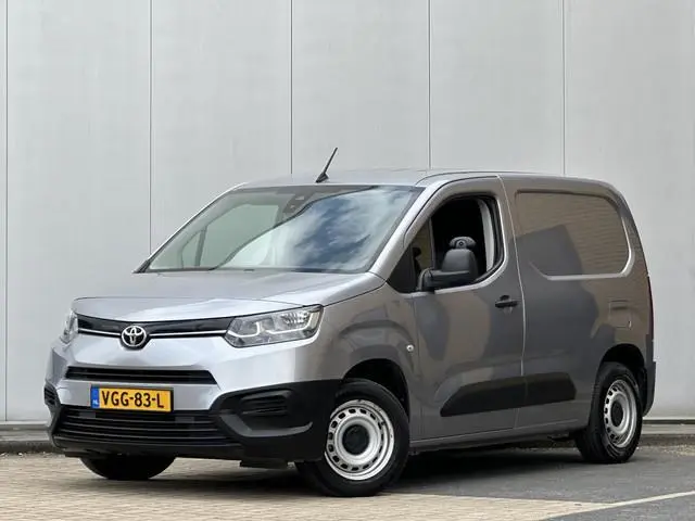 Toyota pro-ace