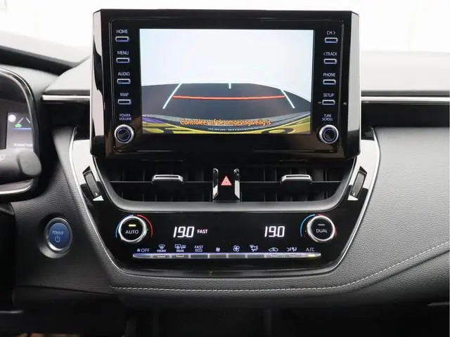 Toyota Corolla Touring Sports 1.8 Hybrid Active/ lage km/ zeer mooi!