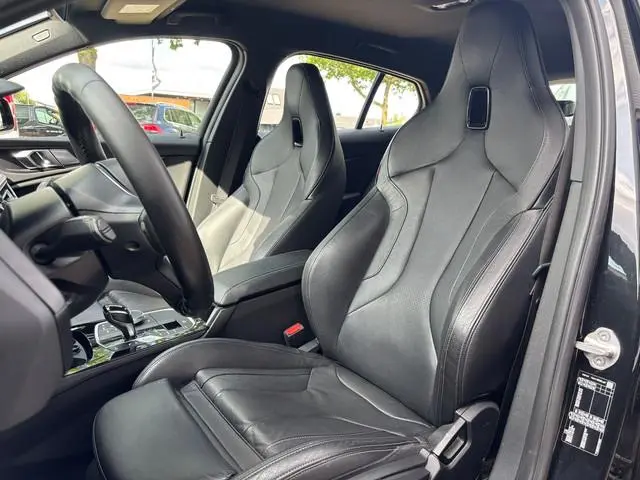BMW 1-serie 118i Executive Edition | M Pakket | Leer | Apple Carplay | Sfeerverlichting | Parkeersen...