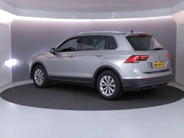 Volkswagen Tiguan 1.4 TSI ACT Connected Series 150pk 6bak| Navigatie| 17'LM-velgen| LED