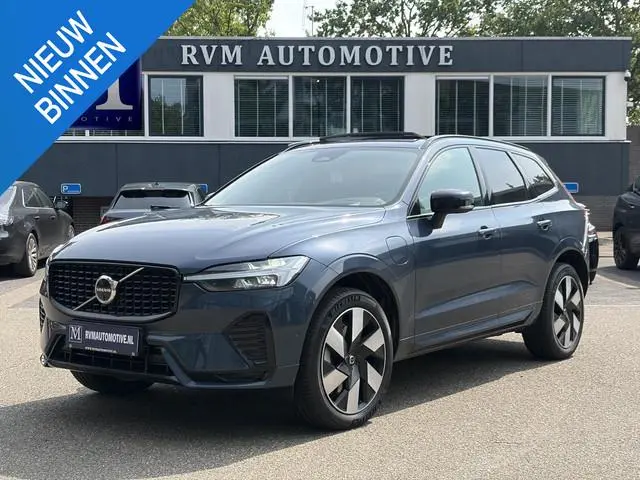 Volvo XC60 Plug-In Hybrid AWD T8 Plus Dark HEAD-UP DISPLAY | 360 CAMERA | PANORAMA DAK | HARMAN/KARD...