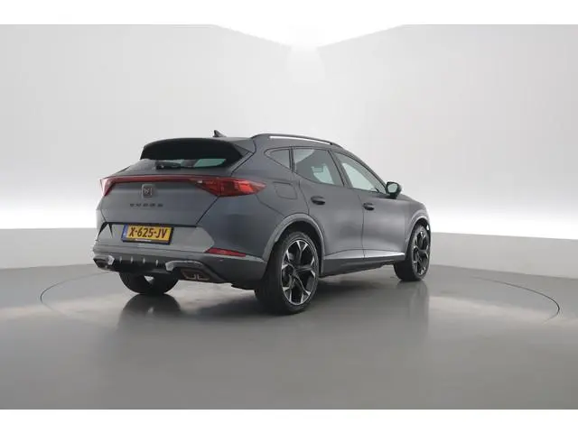 CUPRA Formentor 1.4 e-Hybrid VZ Performance | Rijklaar! | Adapt. Cruise | Camera + PDC | Stoel- Stuu...