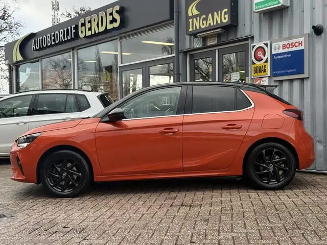 Opel Corsa 1.2 Elegance. | AUTOMAAT | CAMERA | CARPLAY | STOELVERW. | DAB |