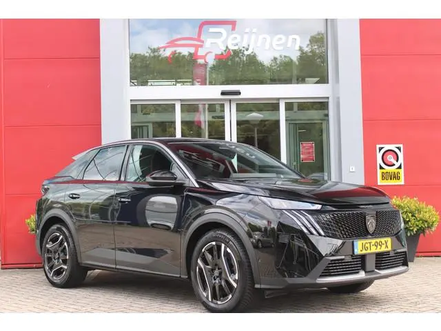 Peugeot e-3008