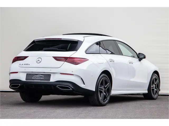 Mercedes-Benz CLA-klasse Shooting Brake 250 e AMG Premium, Nightpack, Pano, Key-Less, Burmester, Hyb...