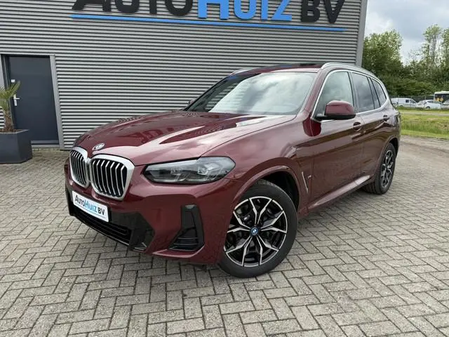 BMW X3 xDrive30e High Executive M Sport Panoramadak Achteruitrijcamera Keyless Entry Carplay Stuurwi...