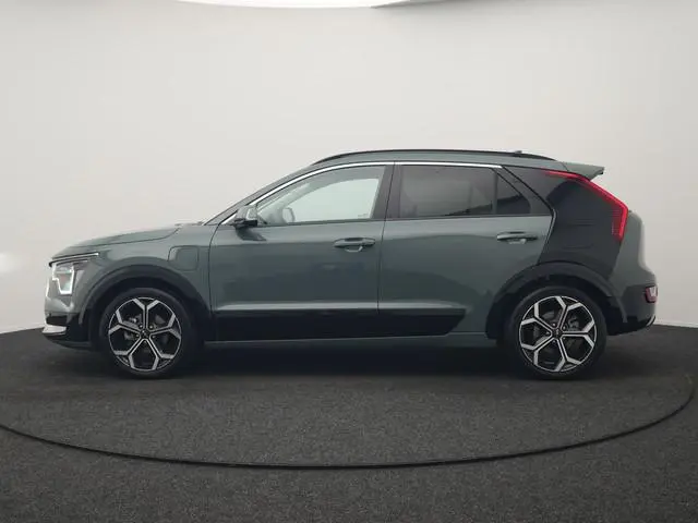 Kia Niro 1.6 GDi ExecutiveLine PHEV 182pk Dealer O.H. | Trekhaak | Adaptive Cruise | Head Up | Camer...