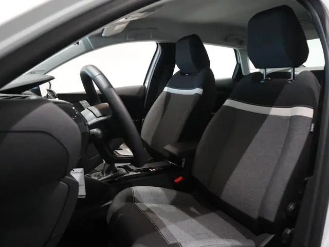 Citroën C4 X