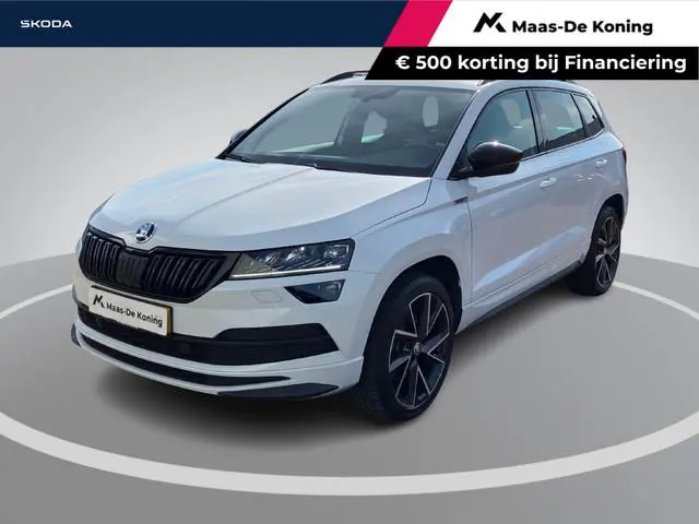 Skoda Karoq 1.5TSI/150PK ACT Sportline Business · Trekhaak · Camera · Stoelverwarming · Apple/Androi...
