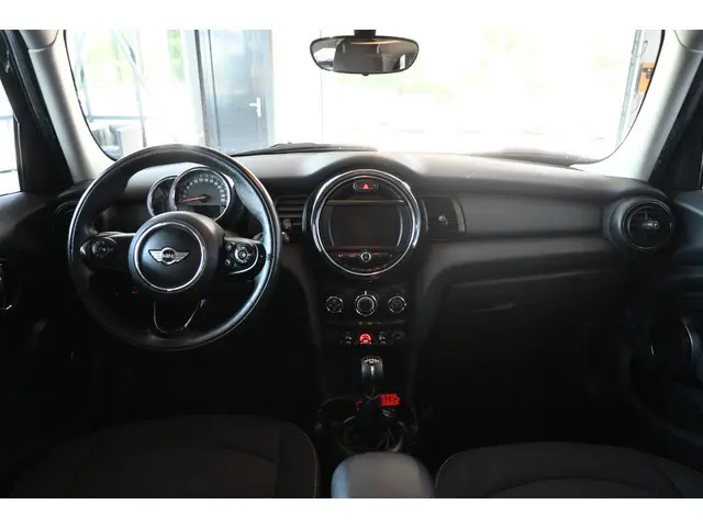 MINI Mini 1.2 One Business Airco Navigatie Cruise Control Rijklaarprijs Inruil Mogelijk!