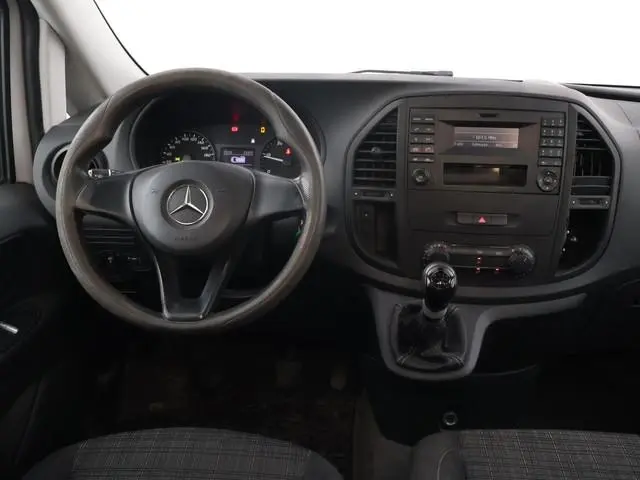 Mercedes-Benz Vito 111 CDI + 19 INCH LMV | TREKHAAK | AIRCO | 3-ZITS | ACHTERDEUREN