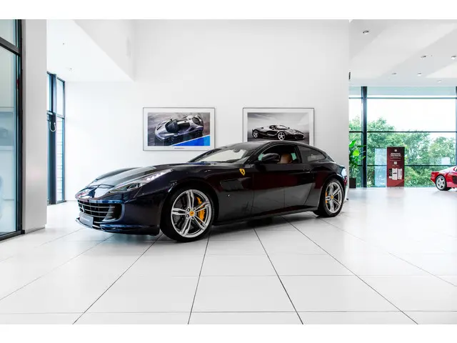 Ferrari GTC4Lusso V12 ~Ferrari Munsterhuis~